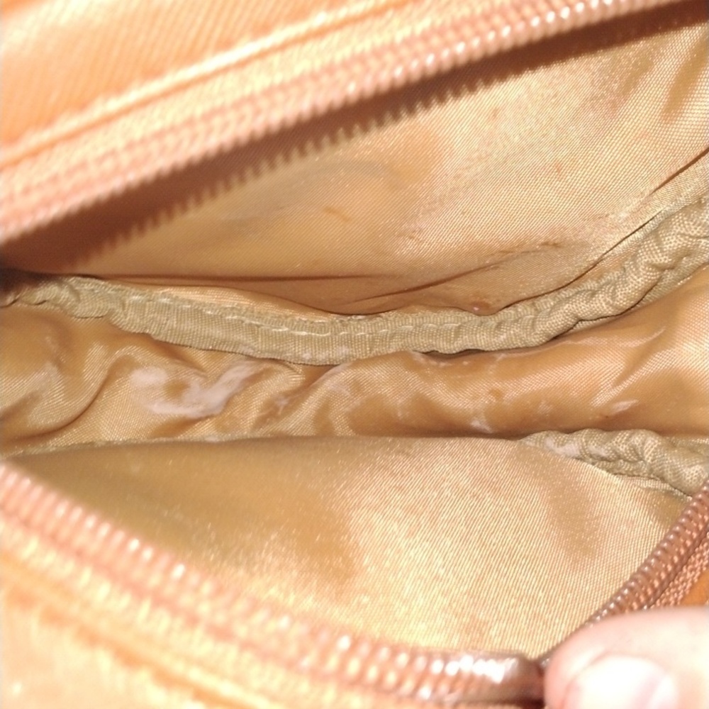 A mini bag - Picture 6 of 7